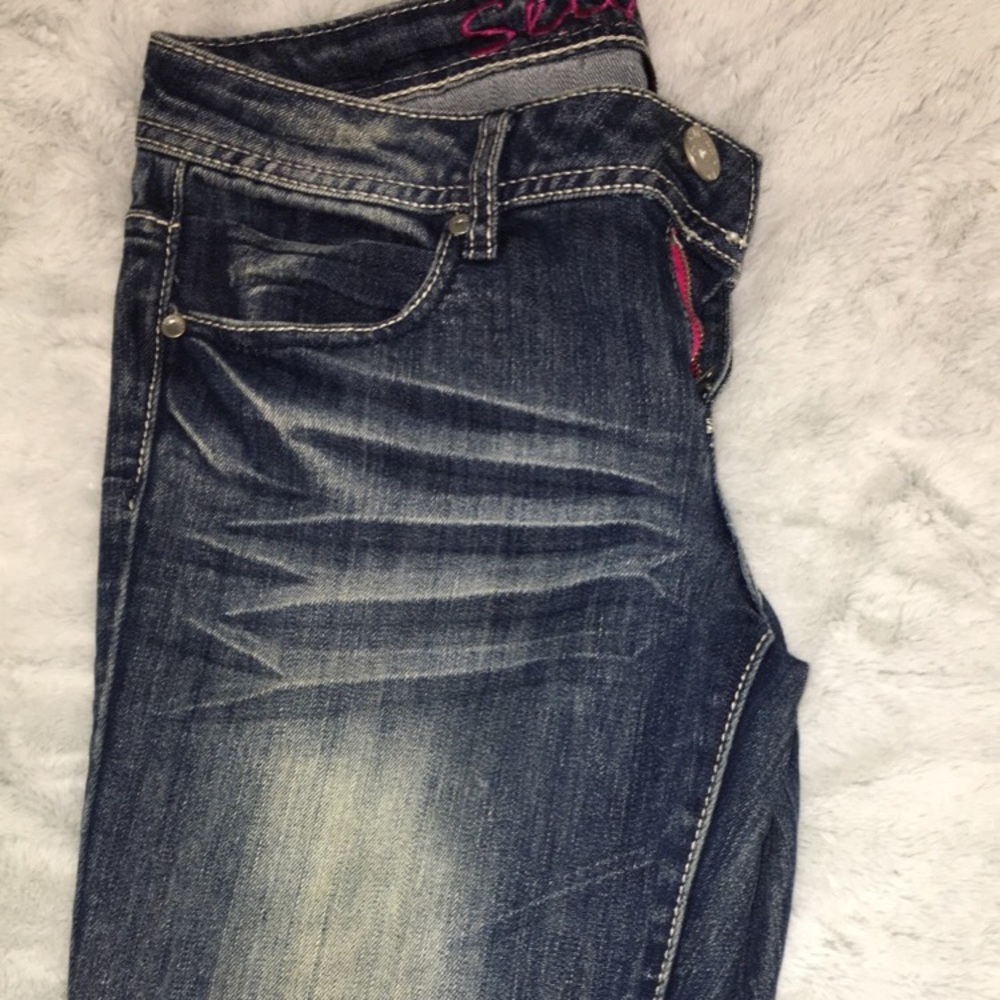 Jeans - Picture 2 of 10